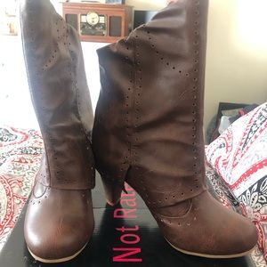 Not Rated “news flash” ankles boots